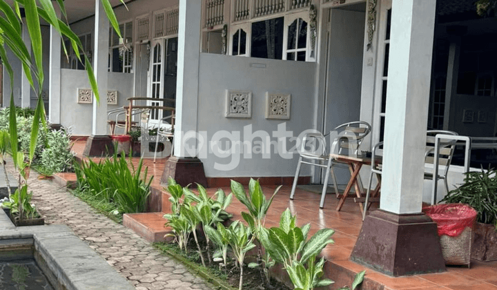 HOMESTAY HADAP BARAT 16 KAMAR DI SANUR 2