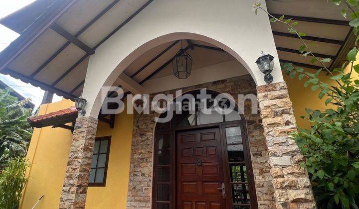 RUMAH BERGAYA MEDITERRANIAN DI LOKASI STRATEGIS BRAWA CANGGU 1