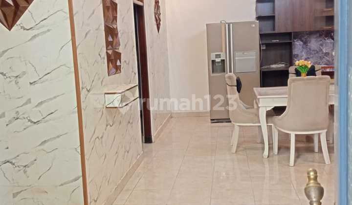 Min 2 Tahun Rumah 1 Lantai 3 Kamar Tukad Balian Renon