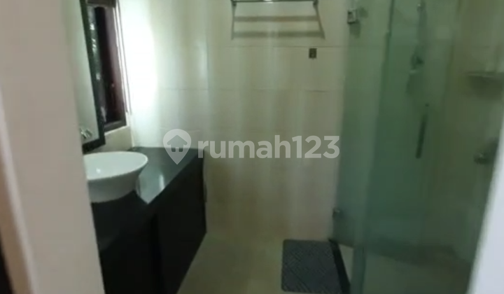 East-Facing House 2 Bedrooms Bale Bengong Garden No Pool Dukuh Sari South Kuta 2