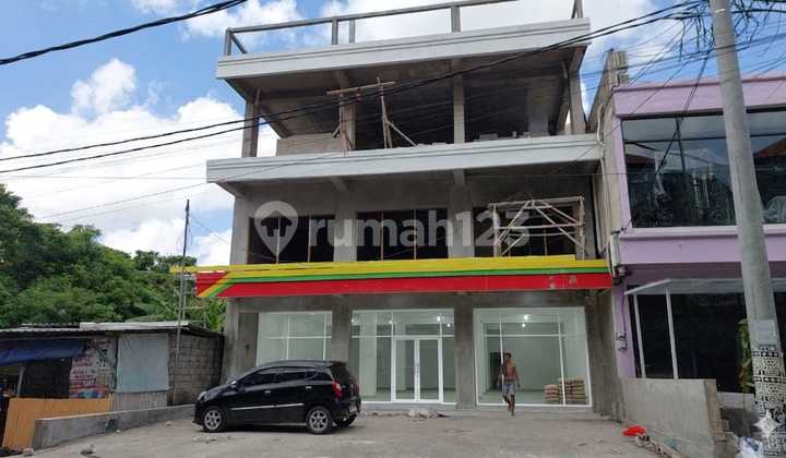 Shop Facing East, 3 Floors - Subak Canggu Shop Facing East, 3 Floors - Subak Canggu