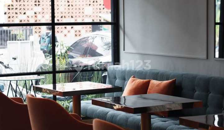 Ruko (Shop-House) Former Restaurant Facing East, Semat Canggu Main Road 2