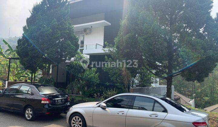 Rumah bagus siap huni tinggal bawa koper, lokasi terbaik di Dago city view 1