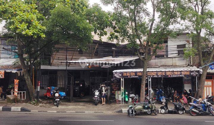 Jual untuk usaha, kantor, resto atau cafe dll, pinggir jalan utama surapati 1