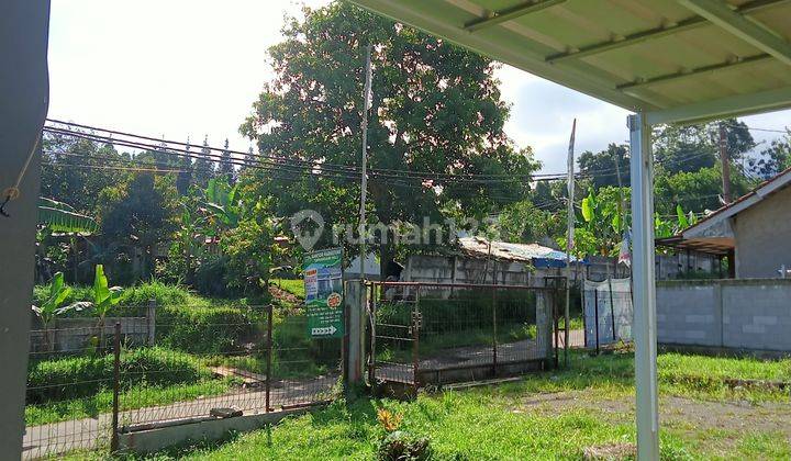 Rumah Dengan Carport Luas Dan View Gunung Salak  2