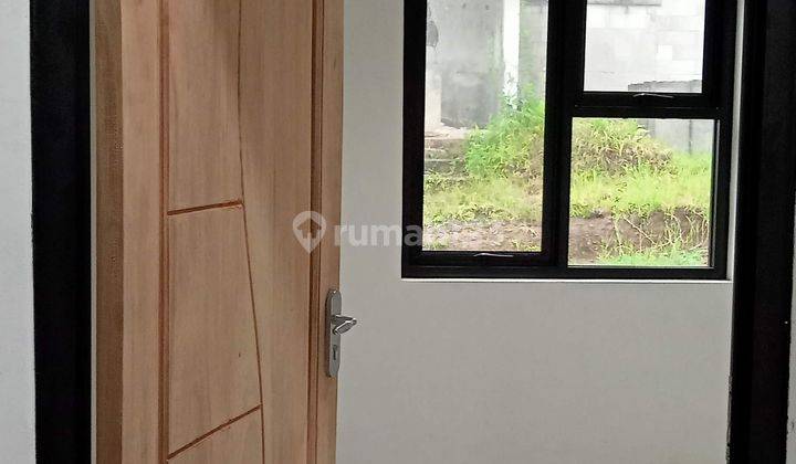 Dijual rumah 1 lantai dengan konsep minimalis modern  2