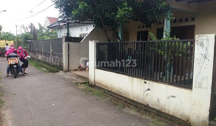 Rumah lokasi bagus ,unfurnished Sertifikat Hak Milik di Cimangu, Bogor 2