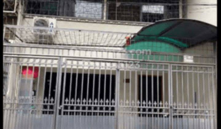 Rumah di Jembatan besi
Di jual cepat 3