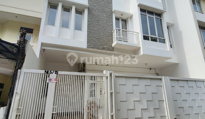 "Rumah Bukan Sekadar Tempat Pulang-Tapi Tempat Memulihkan Diri, Hati dan Pikiran."