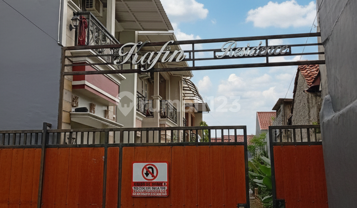 "Rumah Tenang 2 Lantai di Jagakarsa - Jak Sel untuk Tumbuh Kembang Bersama Keluarga" 2