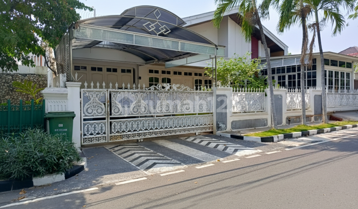 "Jangan Tunggu Besok... Rumah di lokasi Premium Luas Tanah 515 m² di Jakarta Pusat Ini Bisa Diambil Smart Investor Properti lain Secepat Anda Berkedip."