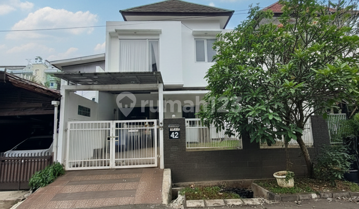 Langka! Rumah 2 Lantai Pancoran - Kalibata,  Lingkungan Hijau & Tenang, dekat akses Tol Dalam Kota