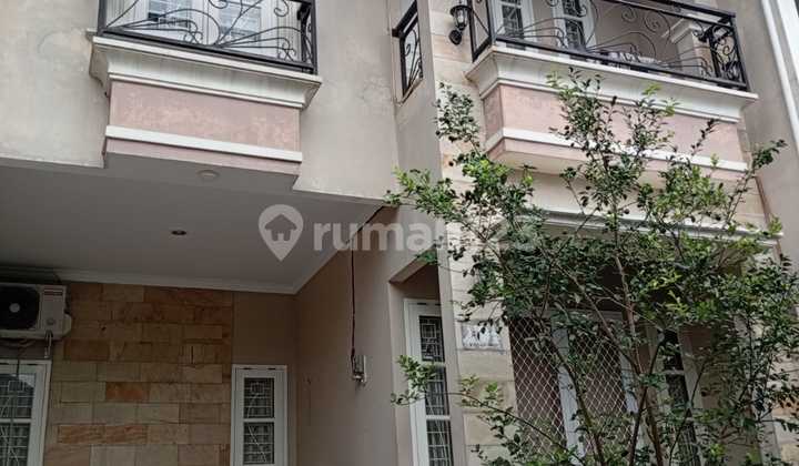 "Rumah Tenang 2 Lantai di Jagakarsa - Jak Sel untuk Tumbuh Kembang Bersama Keluarga"