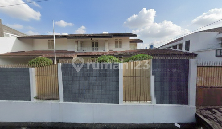 Rumah 2 Lantai dengan Private Swimming Pool di Cilandak Ini, Tidak Lagi Sekadar Tempat Pulang-Melainkan Tempat Pulih, Tenang, namun Jarang Tersedia"