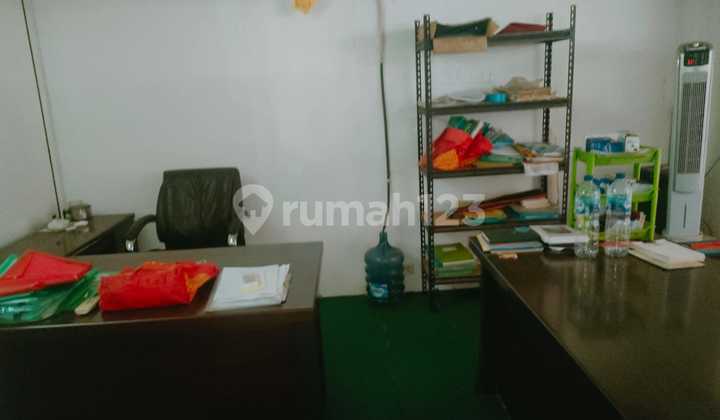 gudang kawasan industri terboyo flood free 2