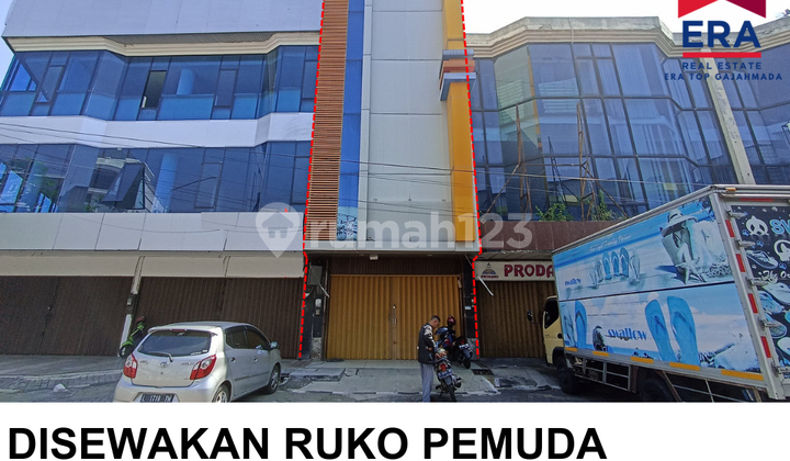 DOWNTOWN LOCATION, SHOPHOUSE FOR RENT ON PEMUDA STREET 1