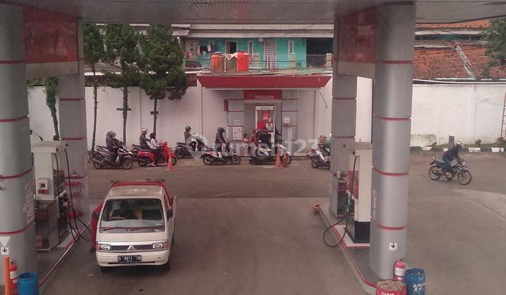 SPBU Tengah Kota Bandung di Jalan Buahbatu 7