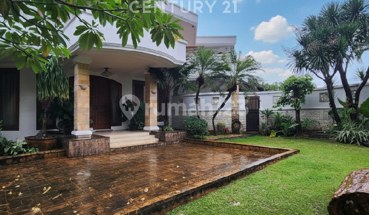 Dijual Rumah Mewah Siap Huni bisa untuk Usaha di Pondok Indah