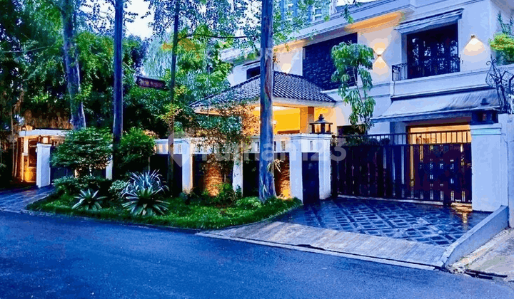 Dijual Rumah Pondok Indah Lingkungan Nyaman