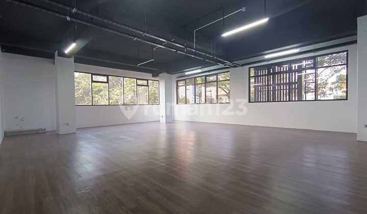 Office Space for Rent in Kebayoran Lama, South Jakarta, Close to PIM