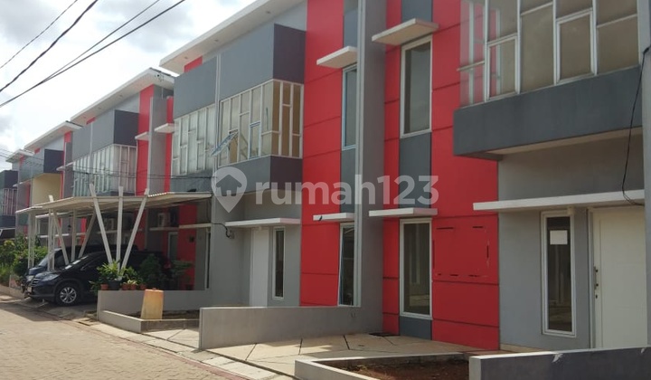 Rumah siap huni fasilitas kolam renang dekat aeon mall 3