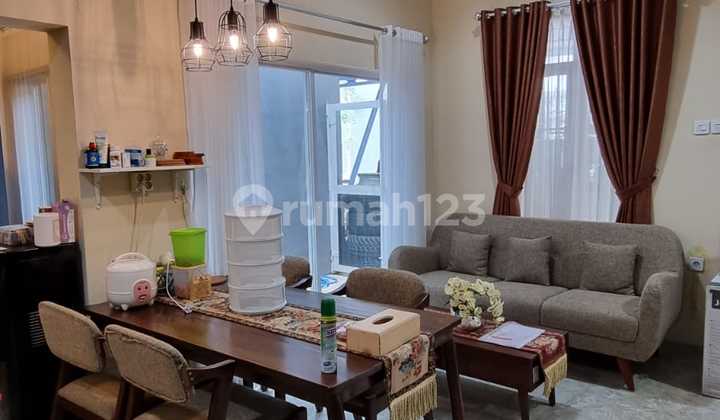 Rumah Minimalis Siap Huni dan Dijual Full Furnished @Adipati Residence, Serpong.