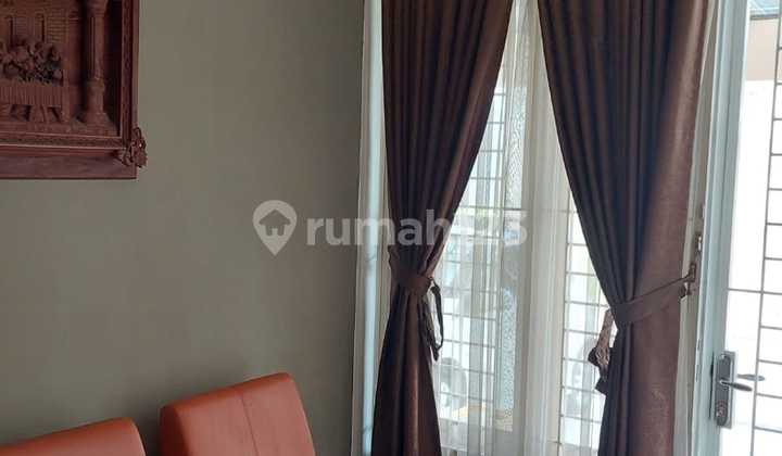 Hot Sale ! Rumah Siap Huni, Hunian Nyaman dan Asri @Kencana Loka, Bsd.