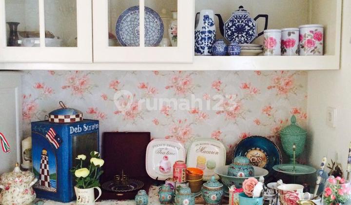 Ready-to-Occupy House with Comfortable Living in Sector 3, Bintaro. Ready-to-Occupy House with Comfortable Living in Sector 3, Bintaro.