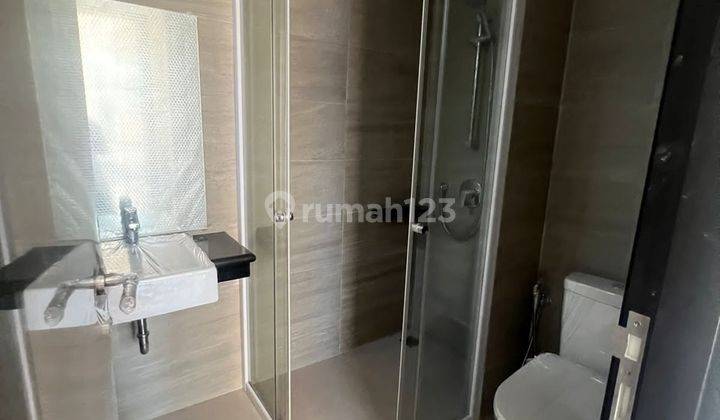 Disewakan Murah Rumah PIK2 uk 8x10 Kosongan 8
