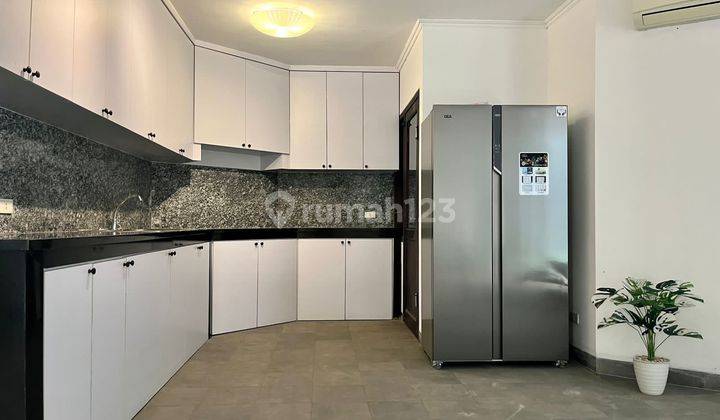 Rumah 14x25 Furnish 5 Kamar Ancol 1