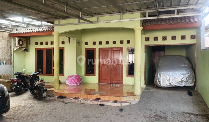 Rumah 1lt Cipondoh dekat ke Puri indah 1