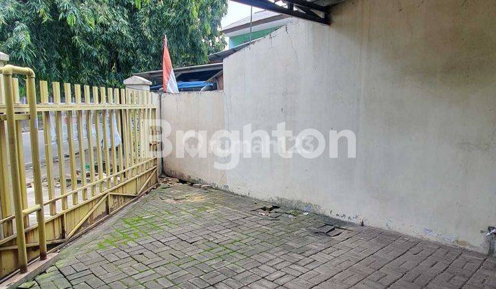 Rumah Jl Panjang di jalan Utama ramai 1