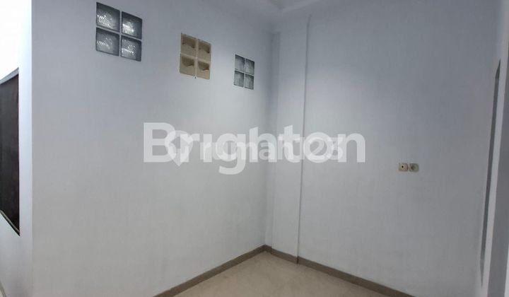 Teluk Gong 3-storey house 2