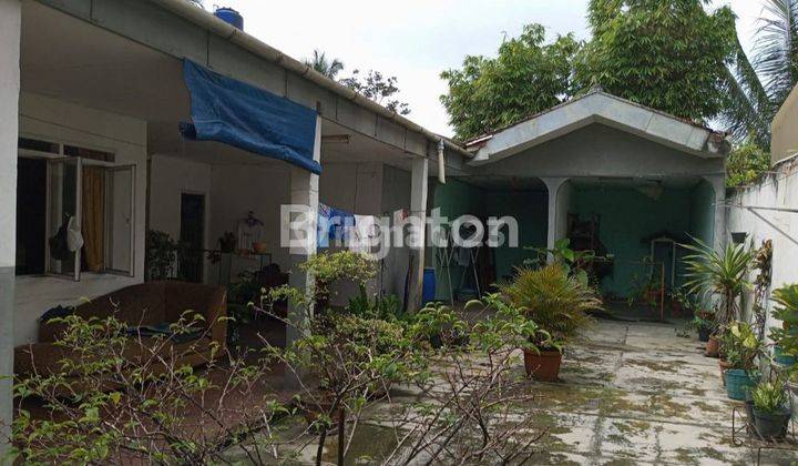 RUMAH SEWA SANGAT STRATEGIS COCOK BUAT USAHA  PINGGIR JALAN DRAMAGA 1