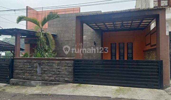 Rumah Mewah Disewakan Lokasi Sangat Strategis Di Bogor Panduraya

 1