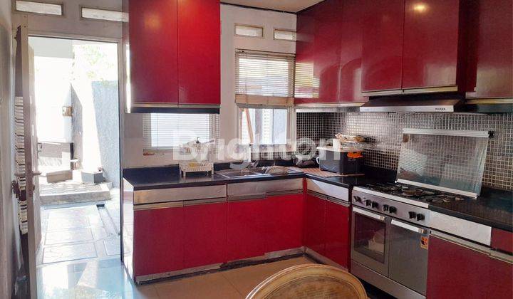 Rumah modern di Casablanca Sentul city  2