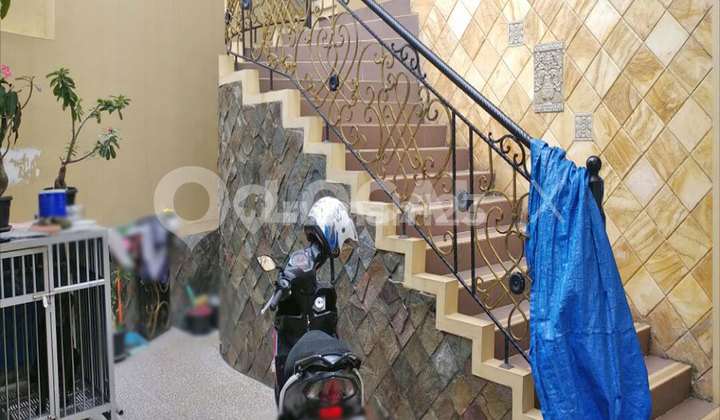 Rumah Villa Permata Gading, Jl. Jamrud Kelapa Gading, Jakarta Utara