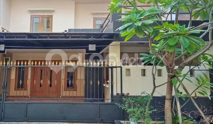 Rumah Taman Pegangsaan Indah Kelapa Gading, Jakarta Utara