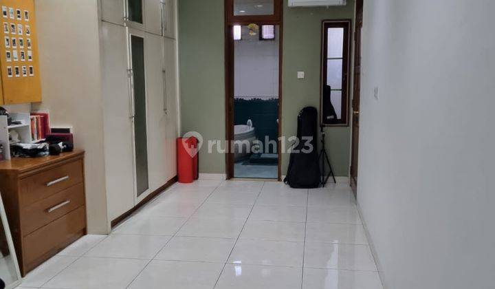 Rumah Cantik di Grogol Ukuran 6x28