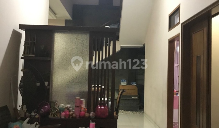 Rumah 2 lantai siap huni Taman Royal 3, Cipindoh Tangerang 2
