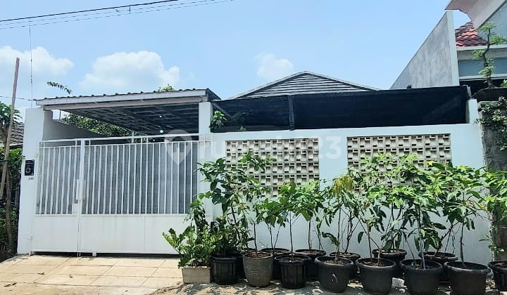 Rumah cantik siap huni di Griya Suradita Indah, Cisauk, Tangsel Rumah cantik siap huni di Griya Suradita Indah, Cisauk, Tangsel