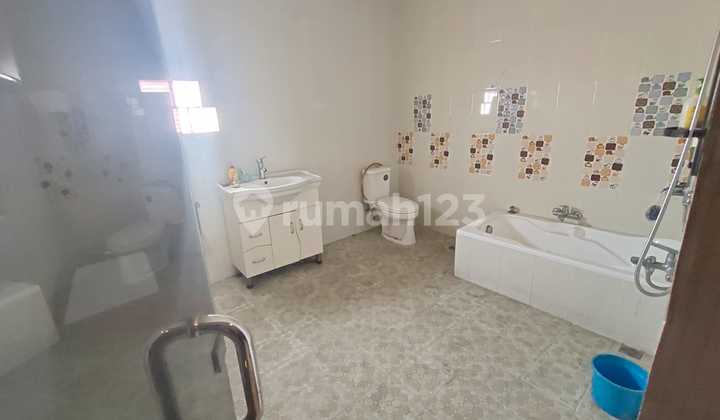 Dijual Rumah 3 Lantai siap huni di Bumi Cipondoh Asri, Cipondoh Dijual Rumah 3 Lantai siap huni di Bumi Cipondoh Asri, Cipondoh