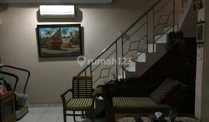 Rumah siap huni 2 lantai, di blok A, Banjar Wijaya Tangerang 2