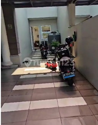 Rumah Bagus SHM boulevard Banjar Wijaya, Tangerang Unfurnished 2