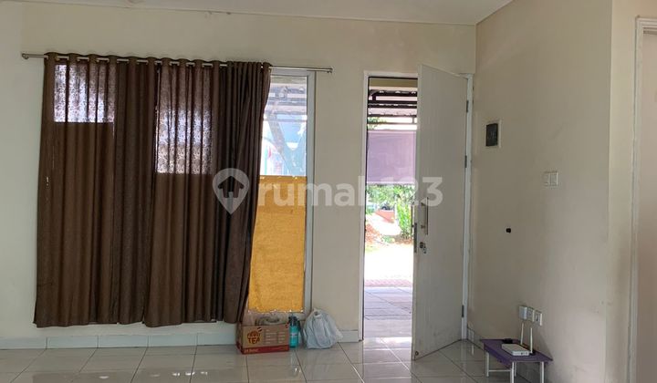 House for Rent, Ready to Occupy in Modernland Cluster, Tangerang. House for Rent, Ready to Occupy in Modernland Cluster, Tangerang.