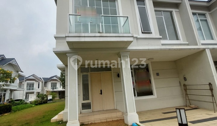 DI JUAL Rumah cantik baru dibangun Lavon Regalia Hook, tangerang.