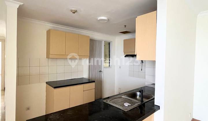 Simprug Indah Mid Floor Coldwell Banker