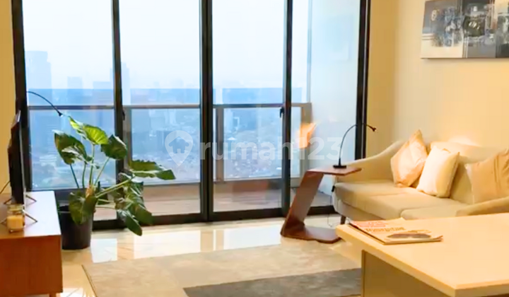 District 8 Tower Eternity High Floor Coldwell Banker