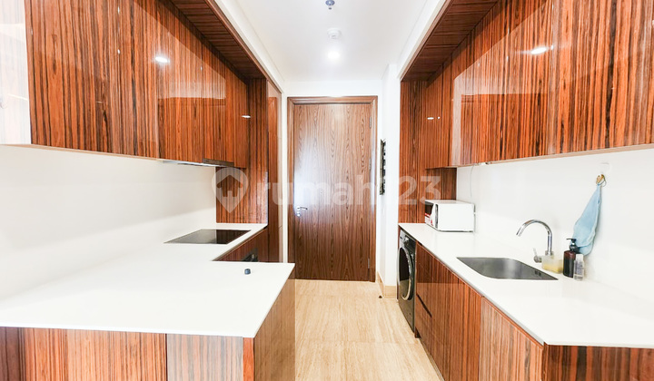 South Hills Low Floor Pool View Coldwell Banker 2