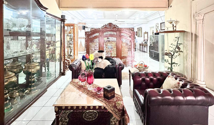 Rumah Dijual Tebet 8 Kamar Coldwell Banker 2